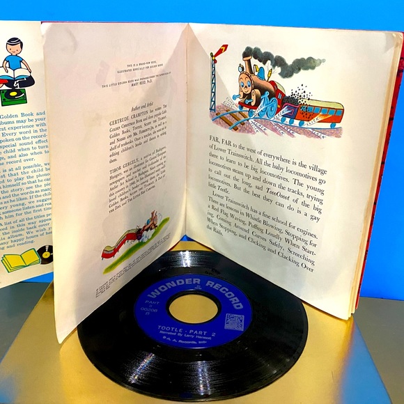 RETRO 1946 A LTTLE GOLDEN BOOK & VINYL 7” RECORD TOOTLE READ ALONG STORY 45 RPM - Picture 7 of 16